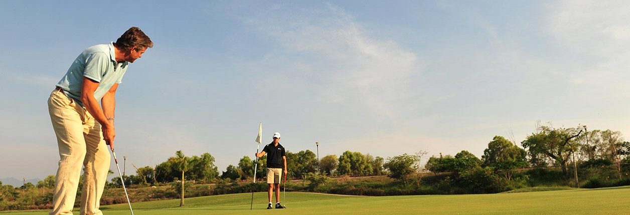 Jack Niclaus Putting on El Nayar Golf Course - Vidanta Golf Nuevo Vallarta Riviera Nayarit Mexico